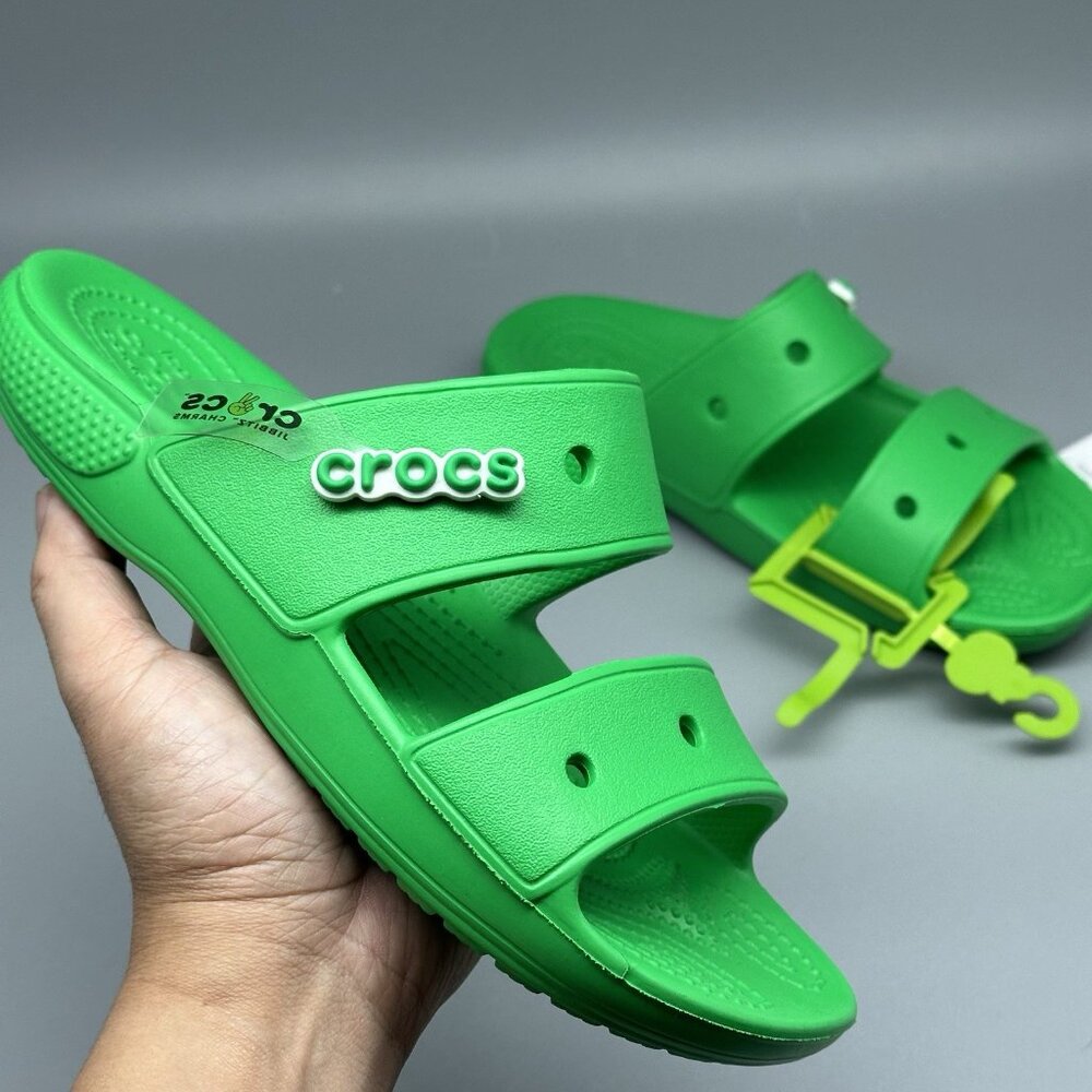 Crocs Unisex Classic Sandal Grass Green US Size 6 Womens New With Tags